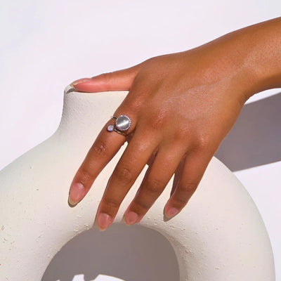 "PEARL STONE" SPINNER RING
